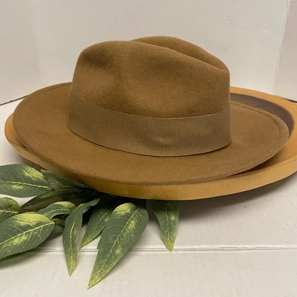 REISS Wool Tan Camel Hat ? made in Italy Reiss Wool Blend Double Breasted Blindseam Coat in Light  main image 4
